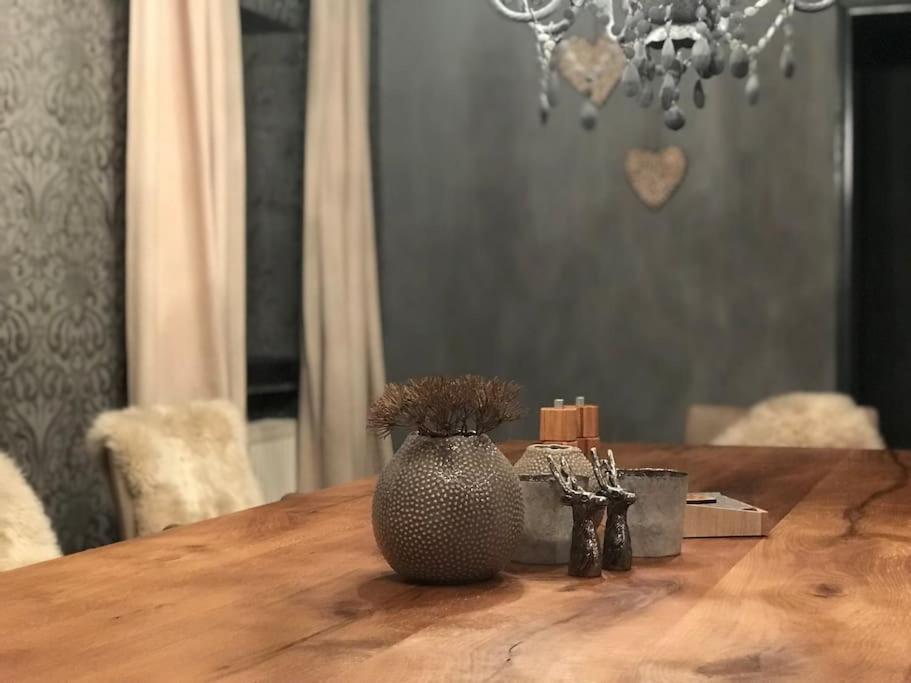 Chalet S - 5 Sterne Luxus Ferienhaus Direkt Am Eibsee Und Zugspitze Грайнау Экстерьер фото