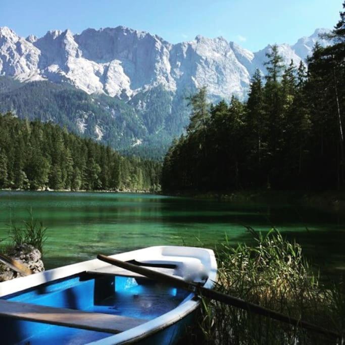 Chalet S - 5 Sterne Luxus Ferienhaus Direkt Am Eibsee Und Zugspitze Грайнау Экстерьер фото