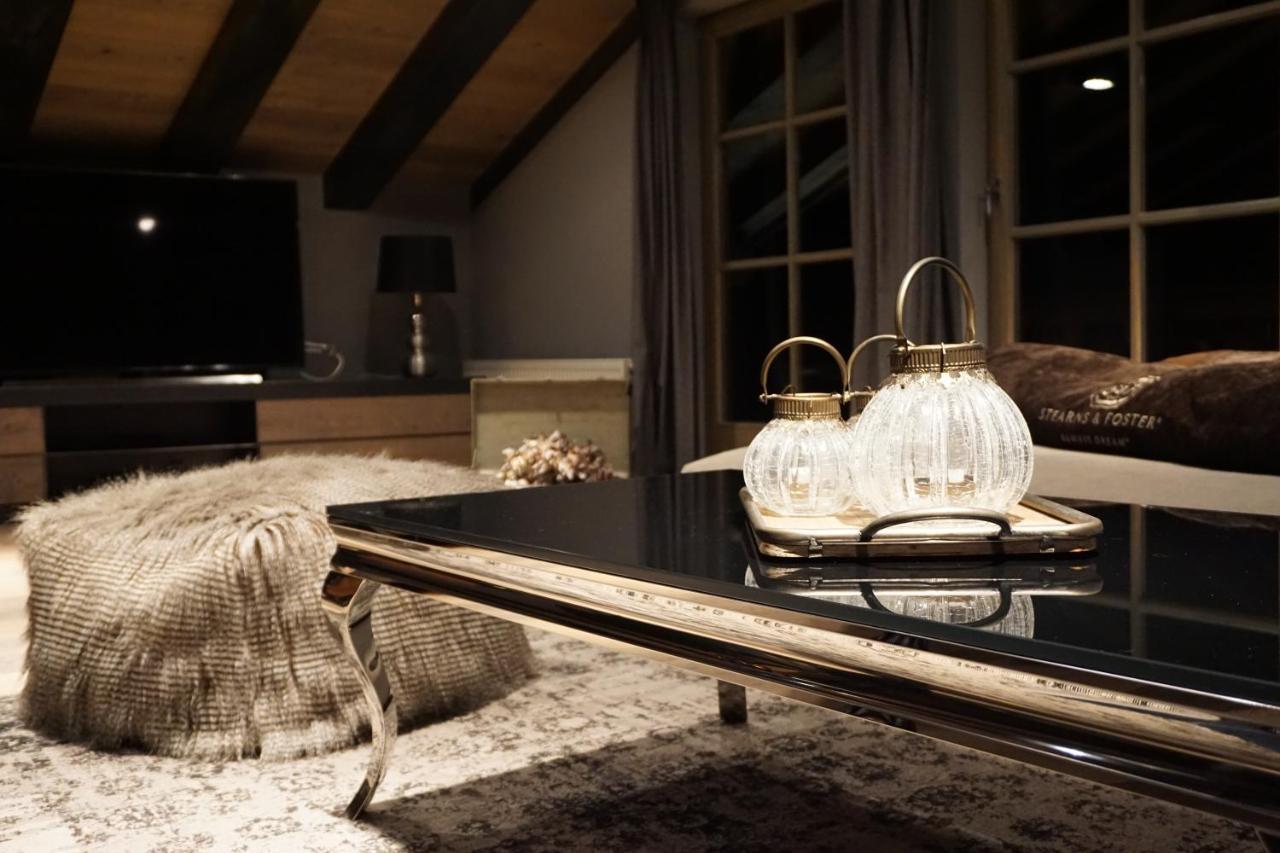 Chalet S - 5 Sterne Luxus Ferienhaus Direkt Am Eibsee Und Zugspitze Грайнау Экстерьер фото