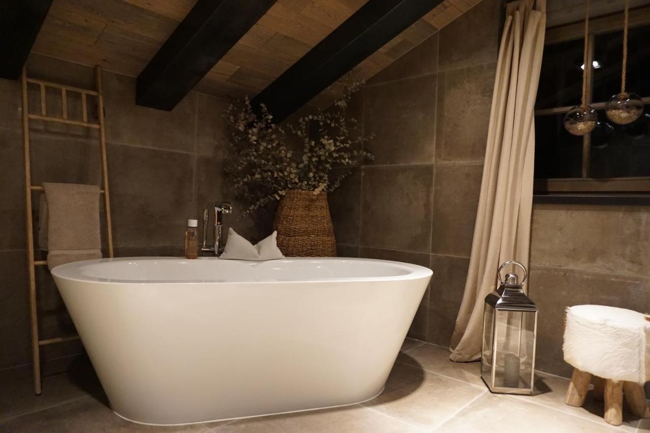 Chalet S - 5 Sterne Luxus Ferienhaus Direkt Am Eibsee Und Zugspitze Грайнау Экстерьер фото