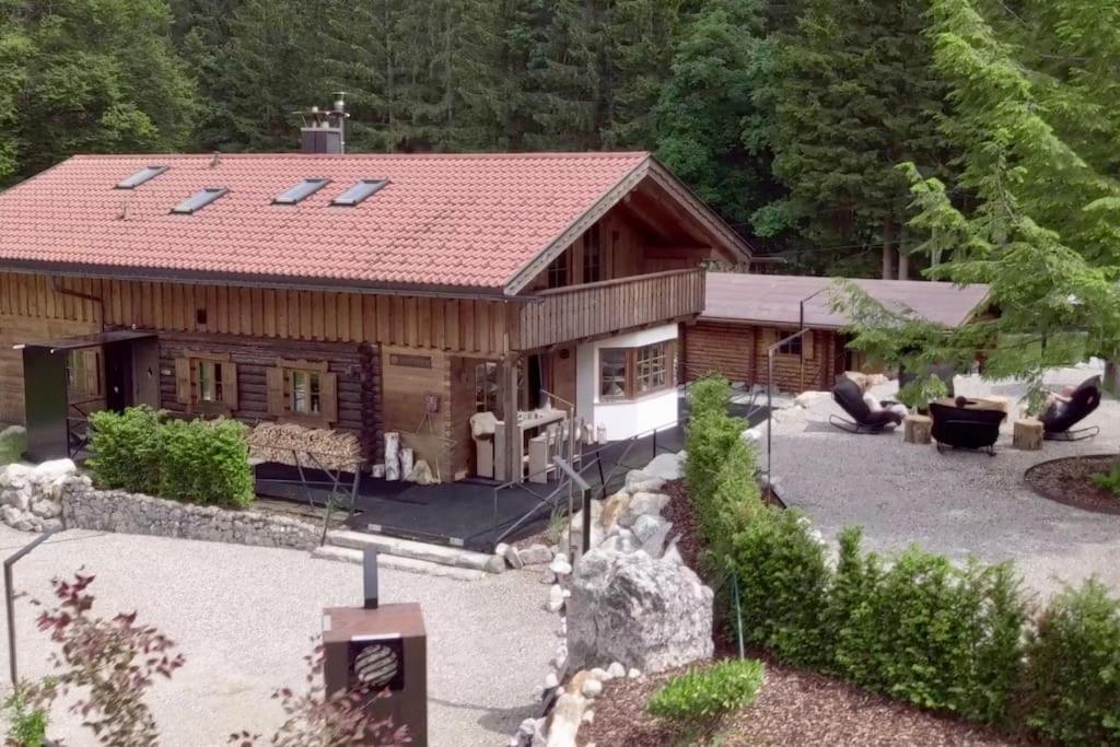 Chalet S - 5 Sterne Luxus Ferienhaus Direkt Am Eibsee Und Zugspitze Грайнау Экстерьер фото